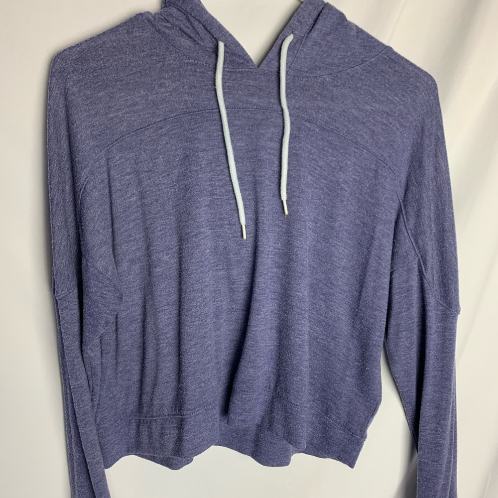 Long sleeve crop top!